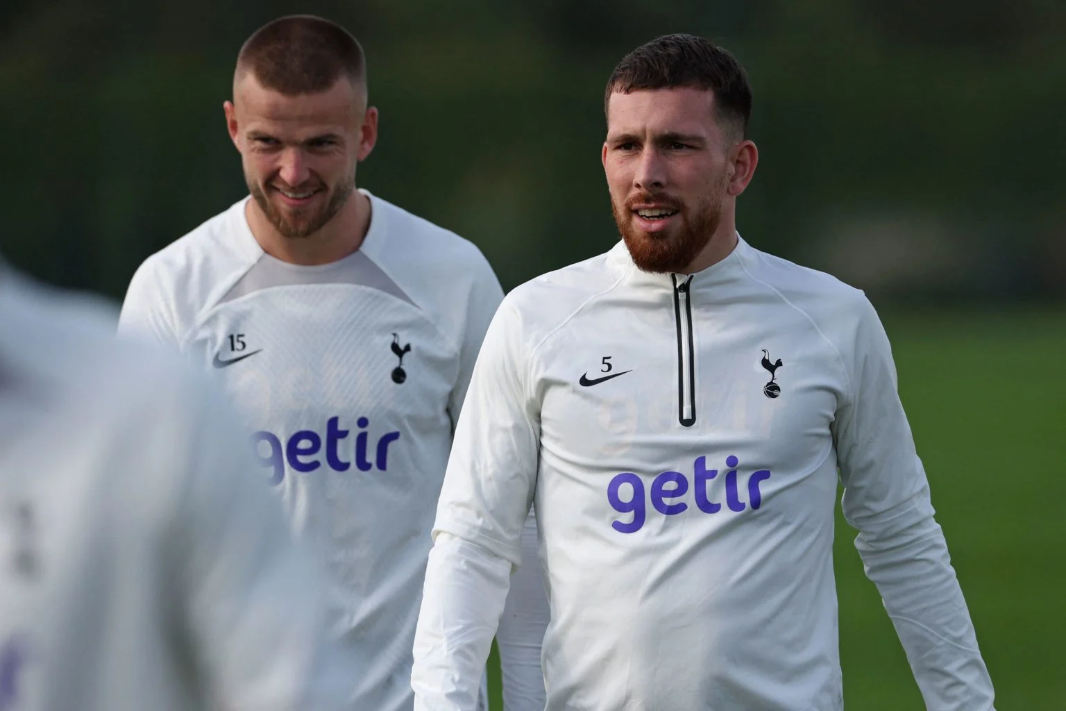Tottenham duo wants to stay and prove themselves despite club's decision to sell them